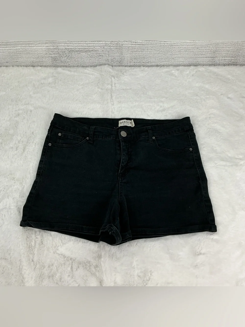 Dakota Blue High-Rise Black Denim Shorts